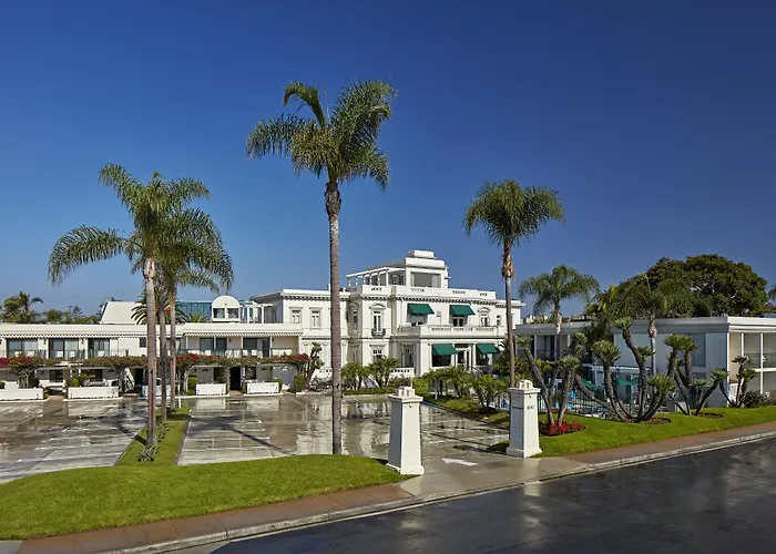 Glorietta Bay Inn